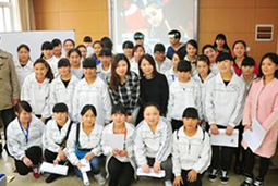 �����֮ˮ���������������ķ��� ���Ρ�(�й���)�����ٷ���վ-YY SPORTS�ֳ�֧��Save The Children������Ŀ